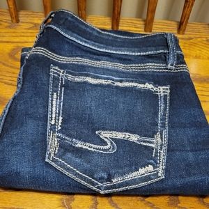 Silver jeans Elyse Boot Cut